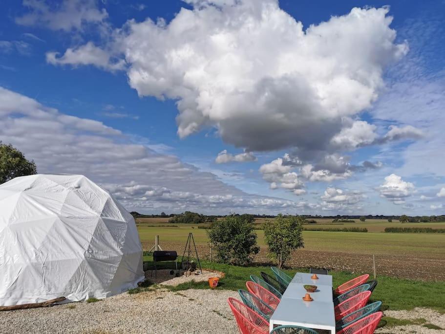 Lincoln Star Dome, Hot Tub, Bbq Appartement Langworth Buitenkant foto